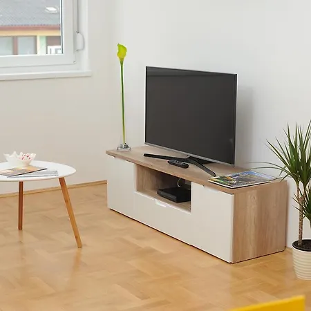 Amaros Apartment