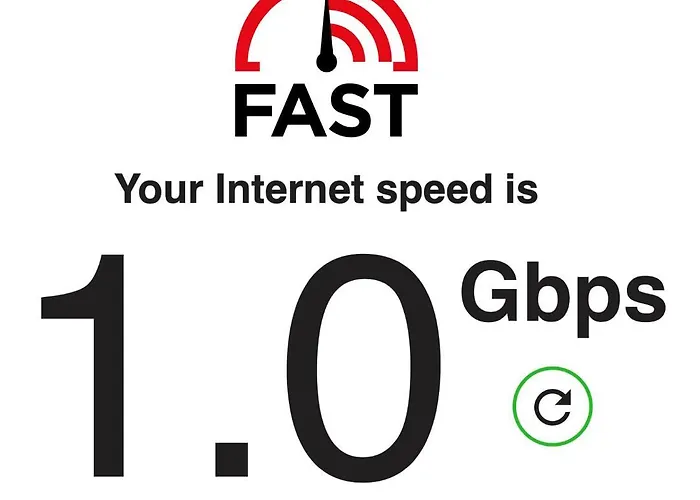 شقة Amaros زادار